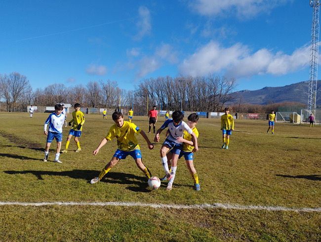 Comenzamos el 2025 con el equipo Juvenil e Infantil y sin perder ningn encuentro