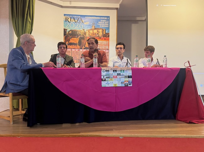 Presentada la Feria Taurina de <h3 class='enlacePalabraNoticia' onclick='opcionBuscarActualidad('Riaza','')' >Riaza</h3> 2026: tradici�n, juventud e ilusi�n para unas fiestas de altura