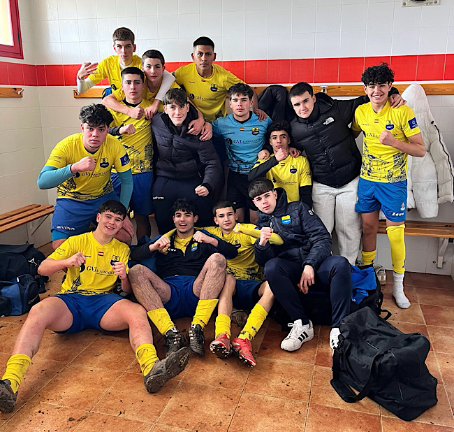 El invierno vuelve a marcar la jornada del Sporting <h3 class='enlacePalabraNoticia' onclick='opcionBuscarActualidad('Riazano','')' >Riazano</h3>